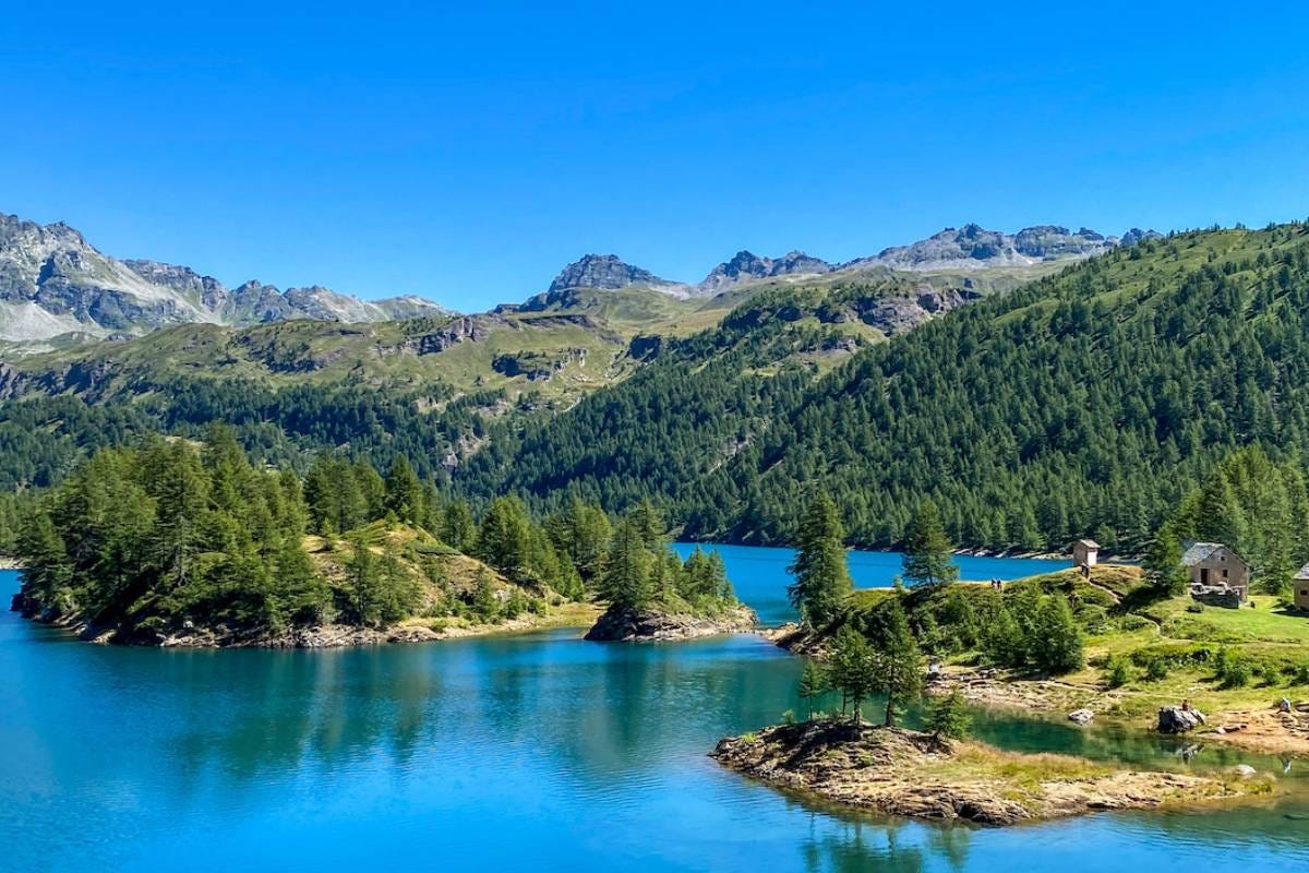Alpe Devero: Un Gioiello Nascosto tra le Cime Incontaminate del Piemonte