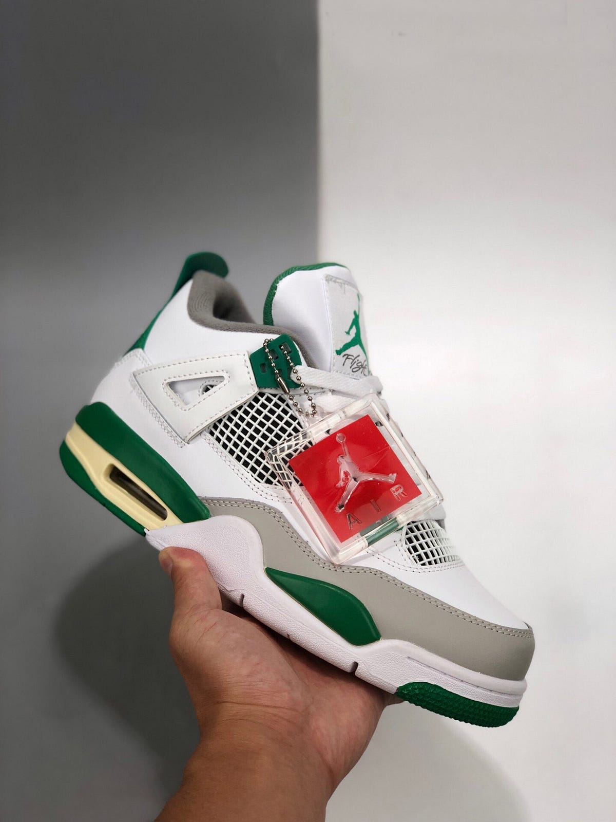 When Will the Air Jordan 4 “Oxidized Green” Release? by