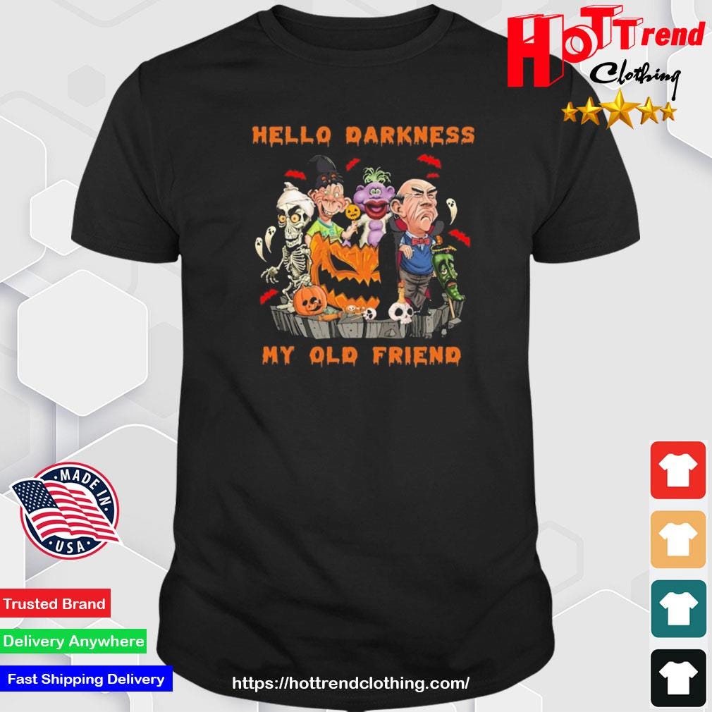 Charlie Brown And Snoopy Watching Cincinnati Bengals Halloween T-Shirt