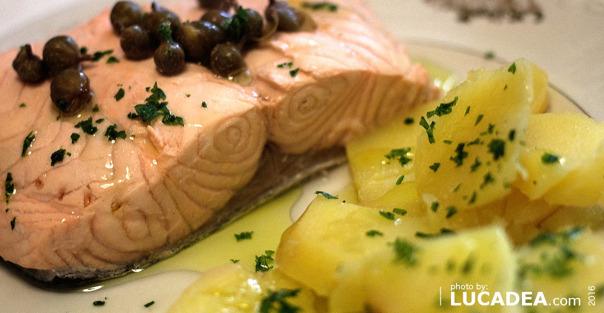 Salmone bollito e patate