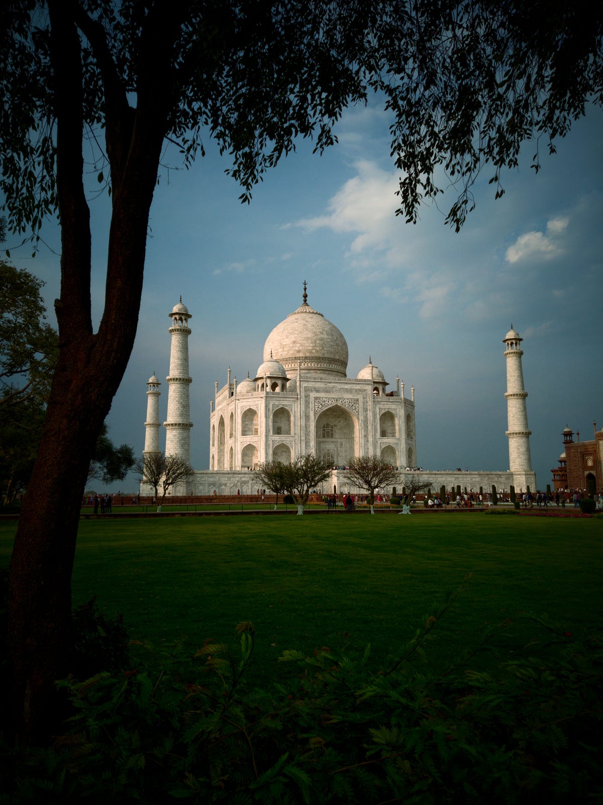 The Hidden Histories of Famous Landmarks: Uncovering Lesser-Known Facts ...