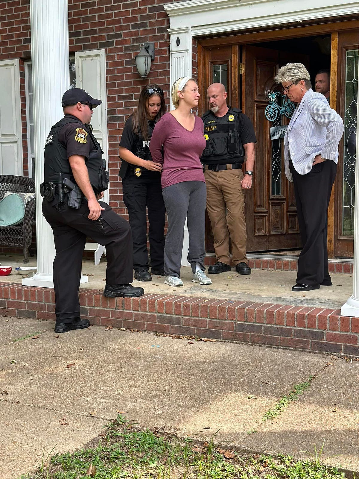 Busted Mccracken County: Were They Framed? - d0ay472