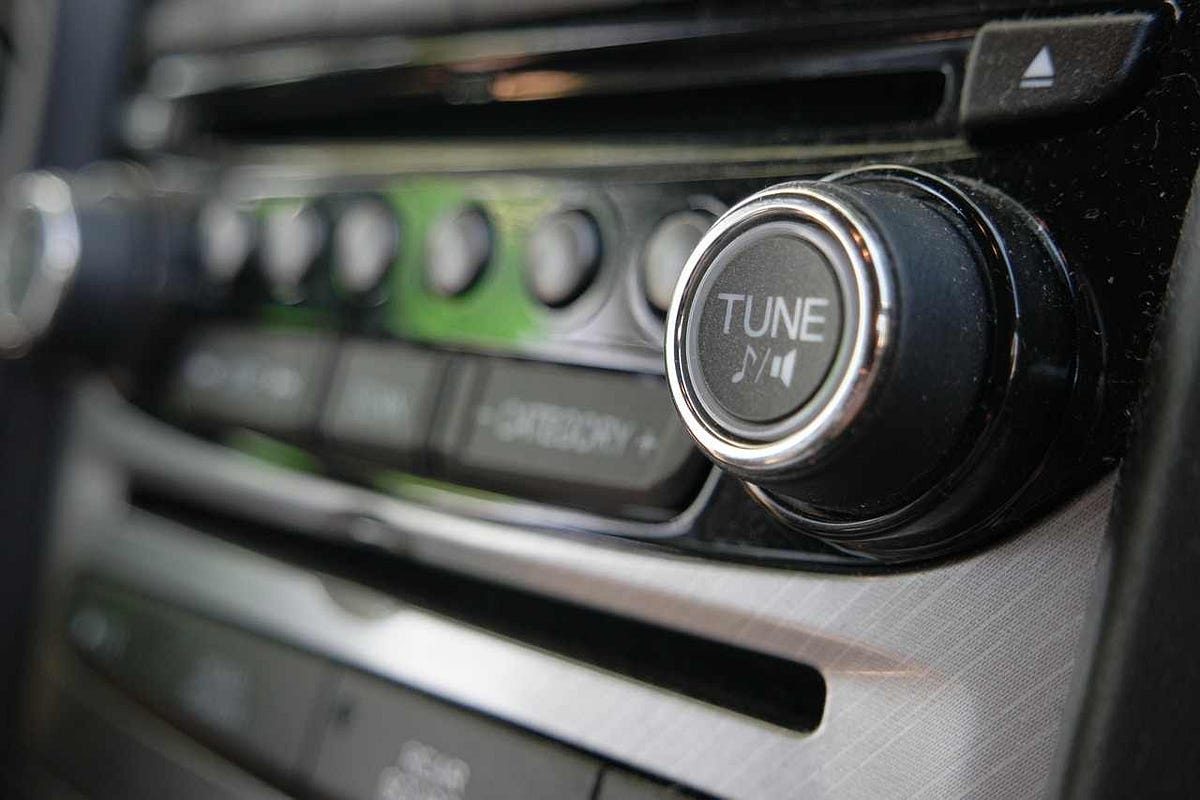 Best way to add Bluetooth to a car | by Comsoon | Medium