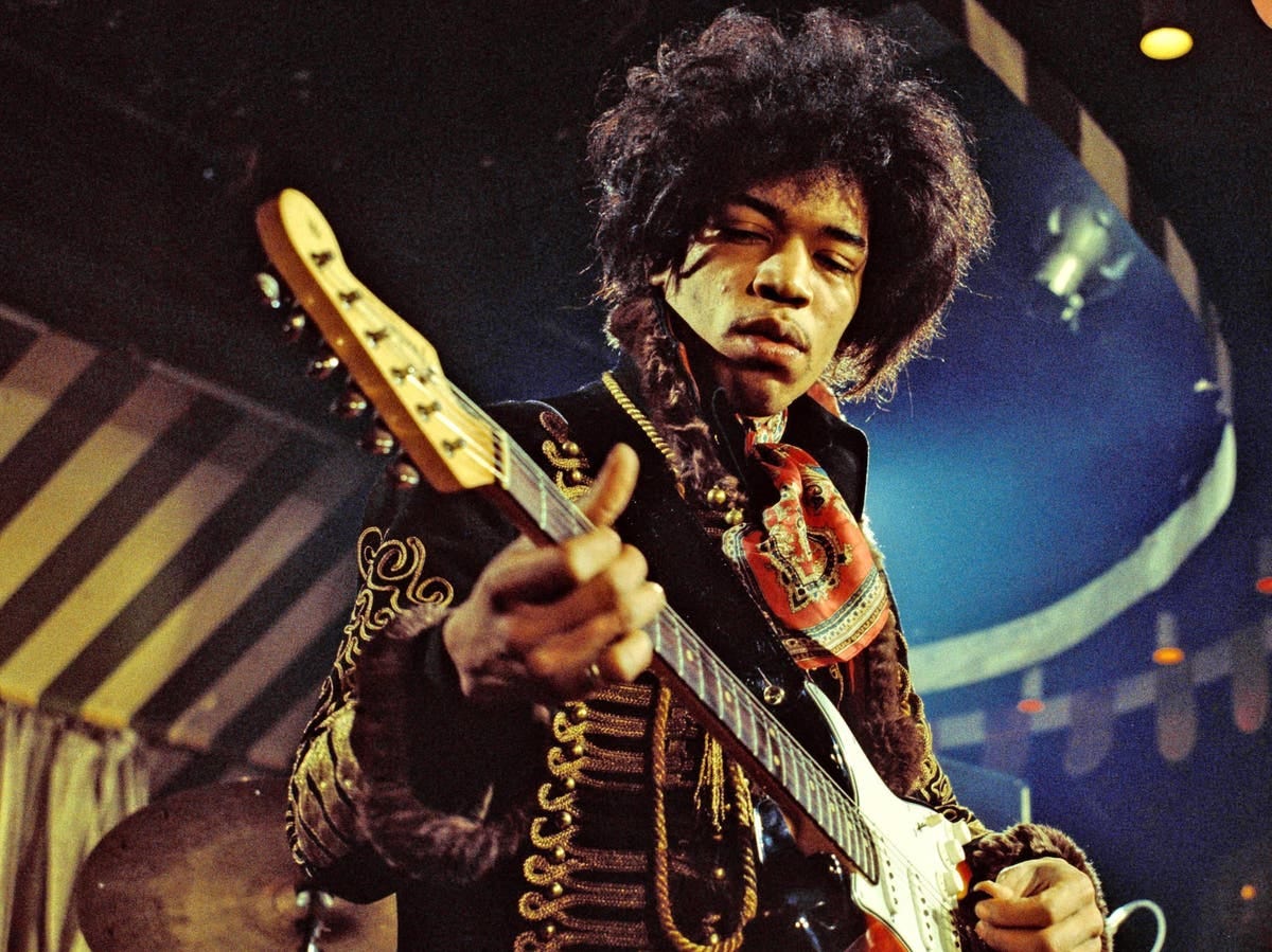 Jimi Hendrix  Jimi hendrix, Jimi hendrix guitar, Hendrix
