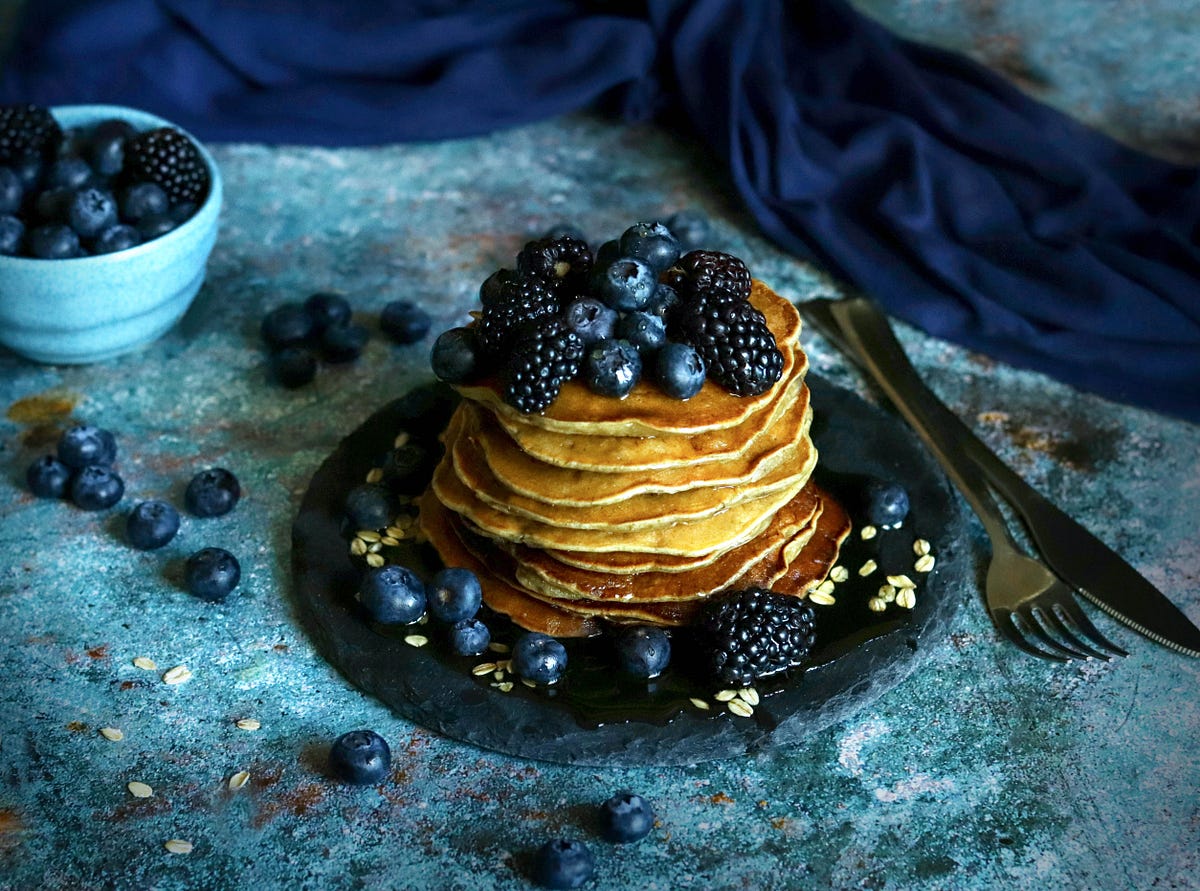 Poetry & Blueberry Pancakes. Short Fiction by Mangus Khan Fantastic