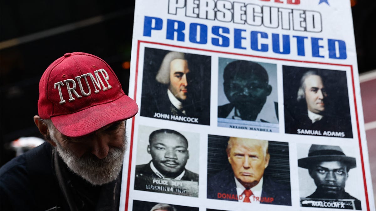 Les théories du complot explosent aux États-Unis, suite à la tentative d’assassinat de Donald Trump, même chez les Démocrates.