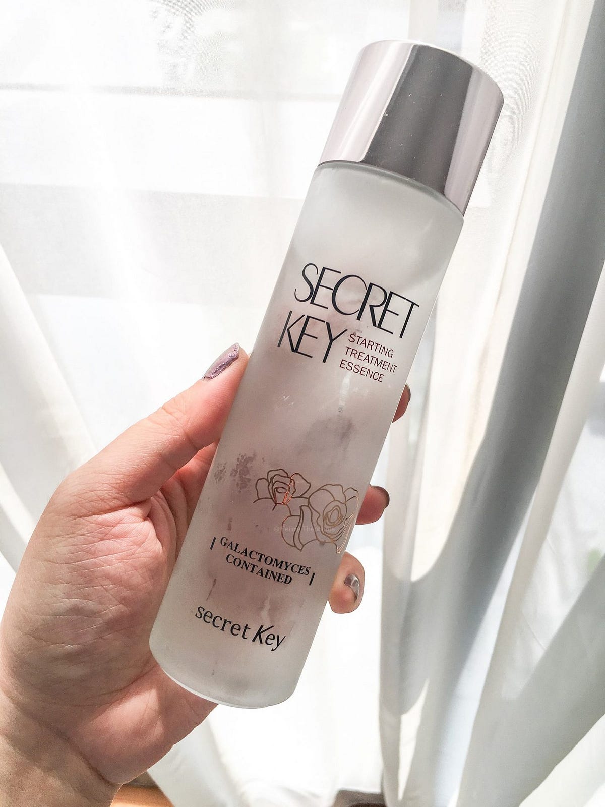 USE IT OR LOSE IT SECRET KEY starting treatment essence ROSE