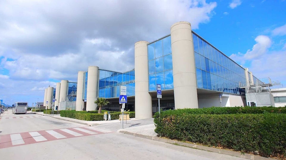 Trapani Airport Sicily Guide Car Rental, Luggage, Wifi, Sleeping Pods