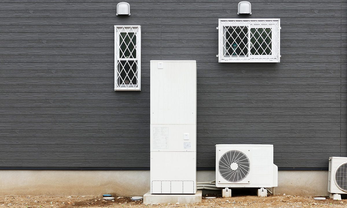 How does a heat pump’s auxiliary heat work? Combi Boiler Medium