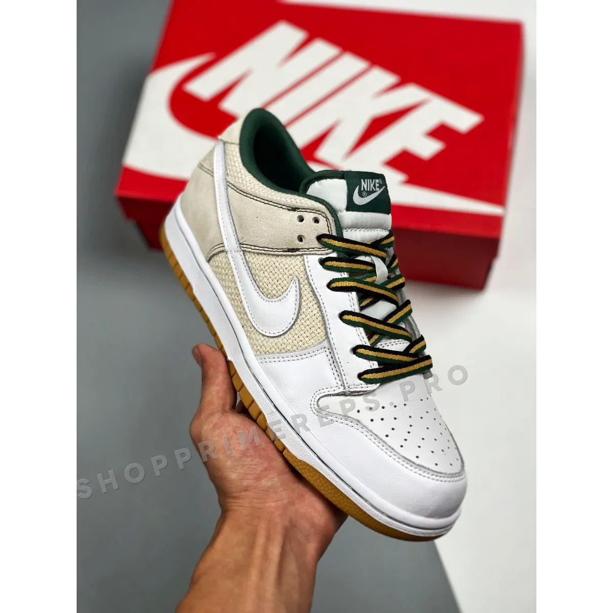 sneaker news dunks