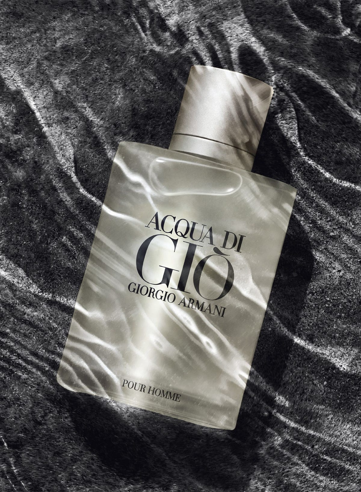 Acqua di Gio Review: An Avant-Courier & Masterpiece of Aquatic Perfume | by  Mira Ding | Medium