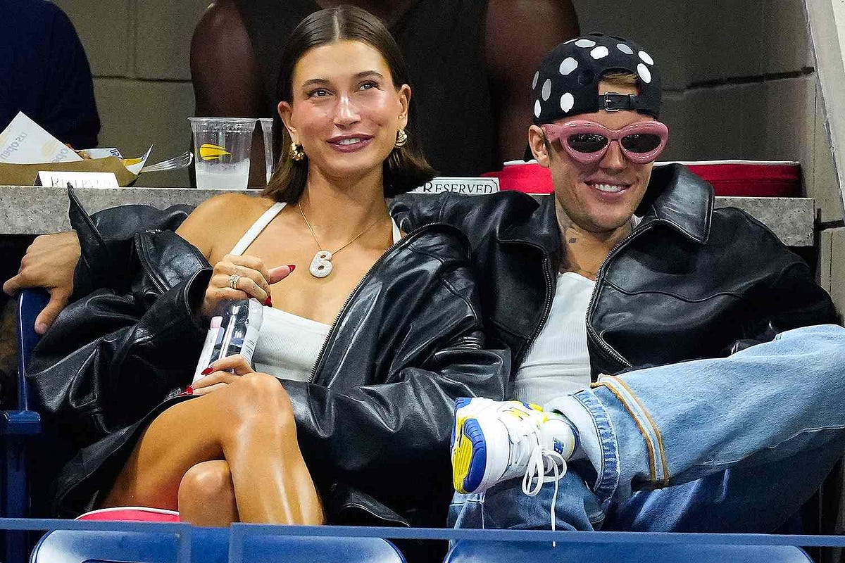 Hailey And Justin Bieber A Stylish Synchronization By Emma J Medium 