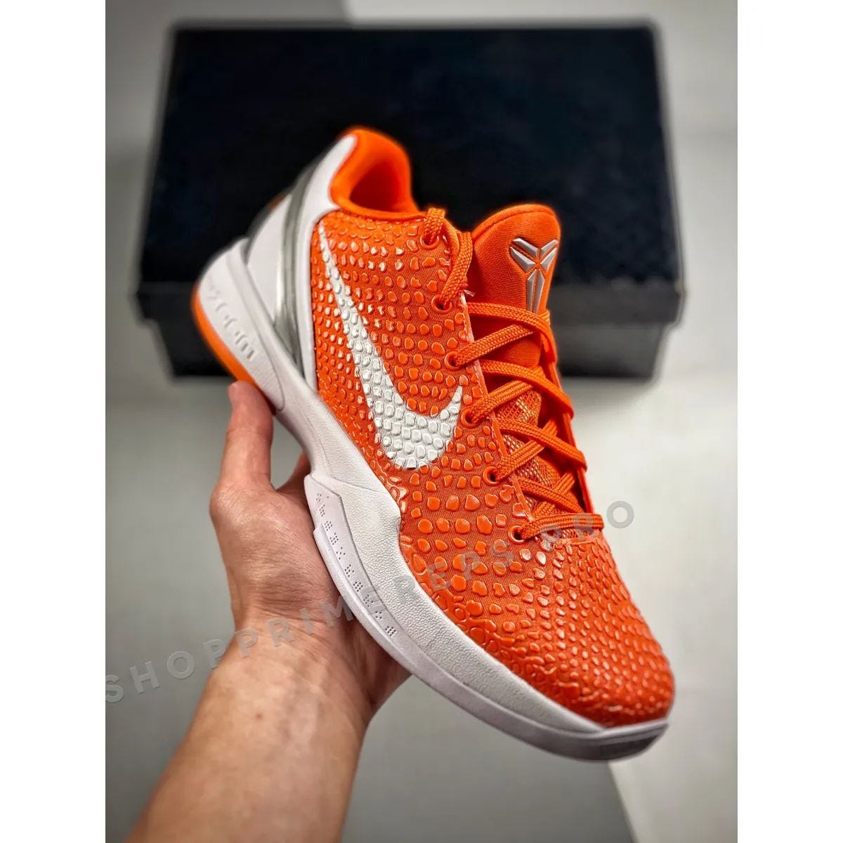 kobe red and white basketball shoes