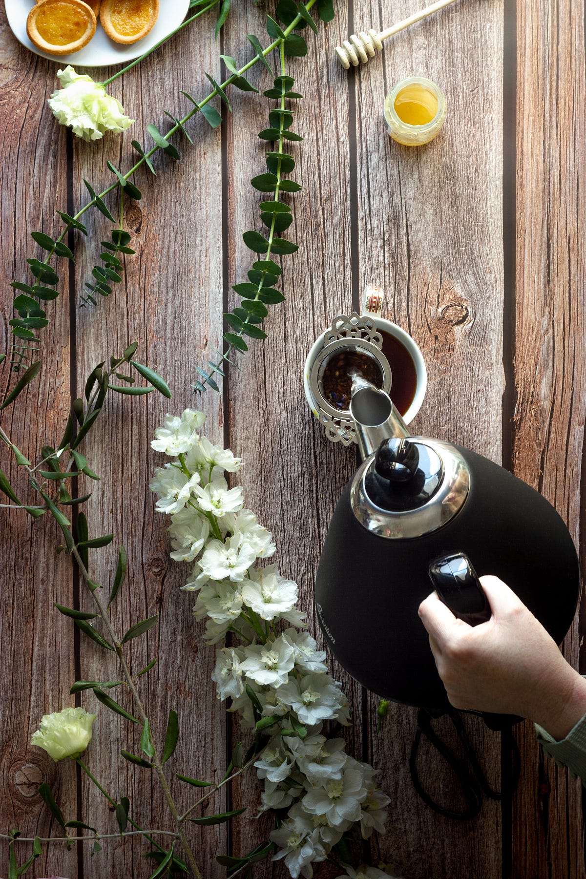 The Best Kettles for Loose Leaf Tea by Laura Pomeroy Medium