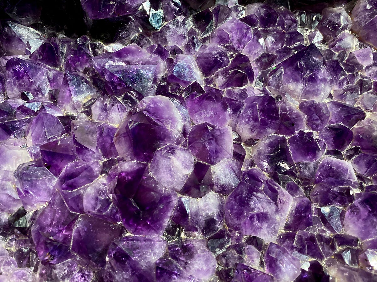 The incredible effects of natural stones | by Ayşe Zehra Doner | Medium