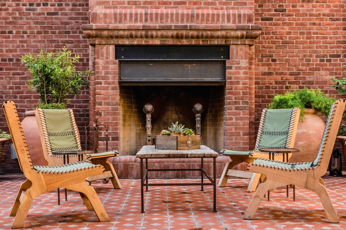 DIY Outdoor Fireplace: The Ultimate Backyard Upgrade