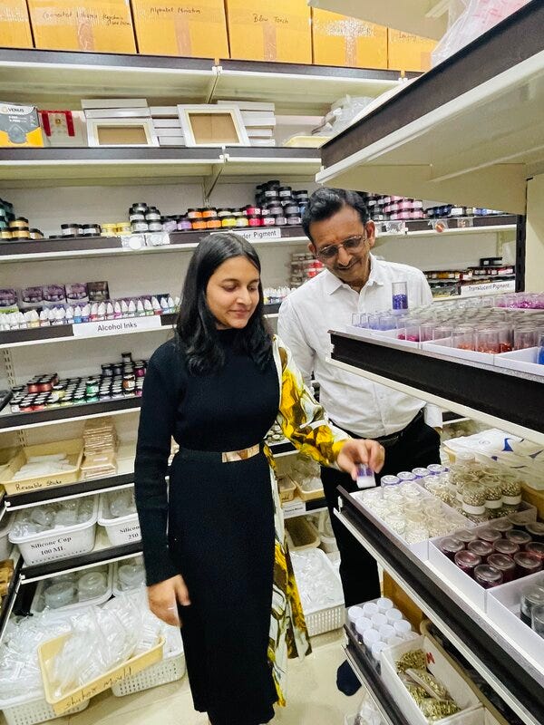 Tulsi Resin Store: This sibling trio has established the best epoxy resin  art supply brand in India | by The Business Press | Medium