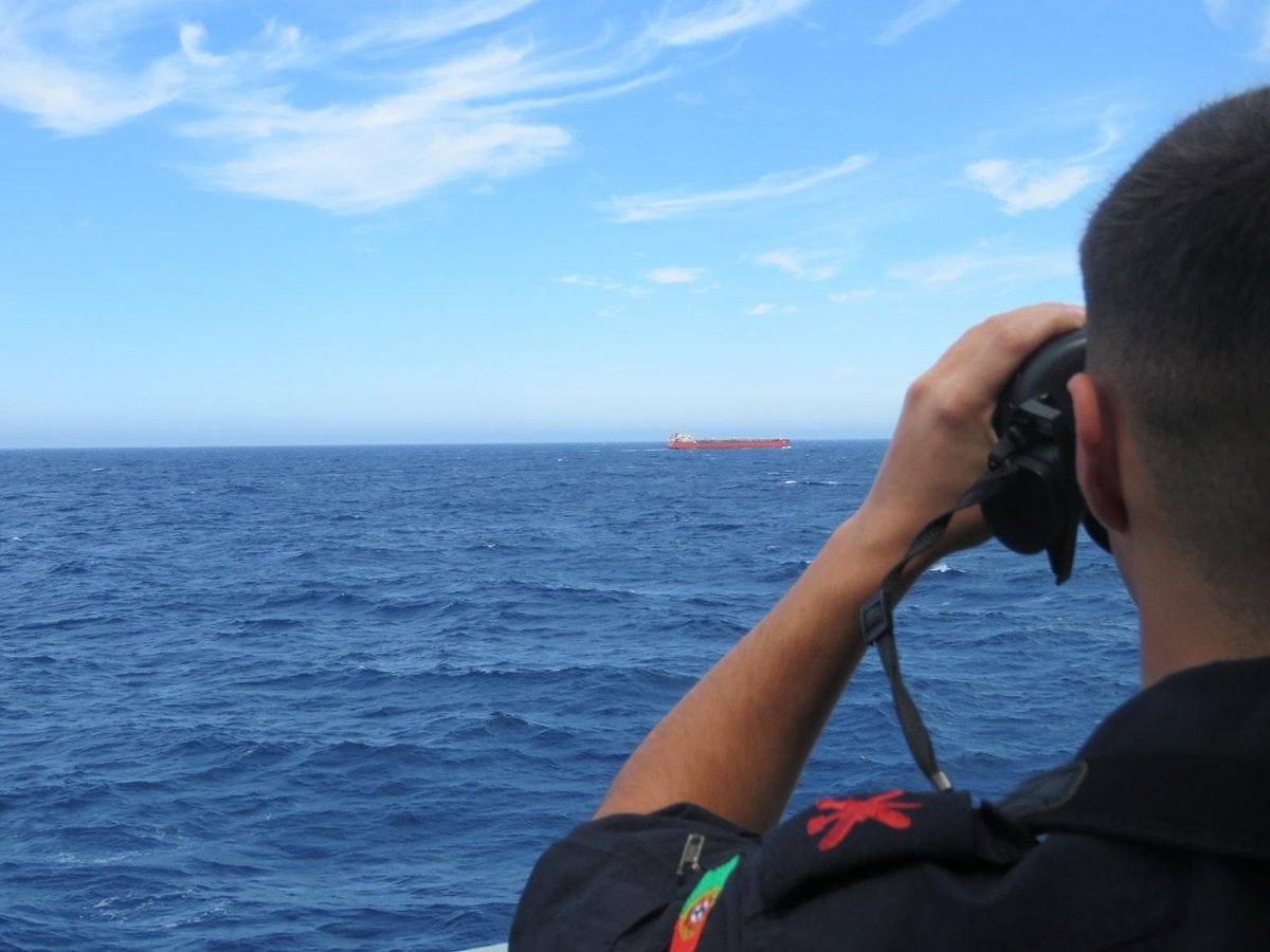 Marinha Portuguesa acompanhou três navios da Federação Russa