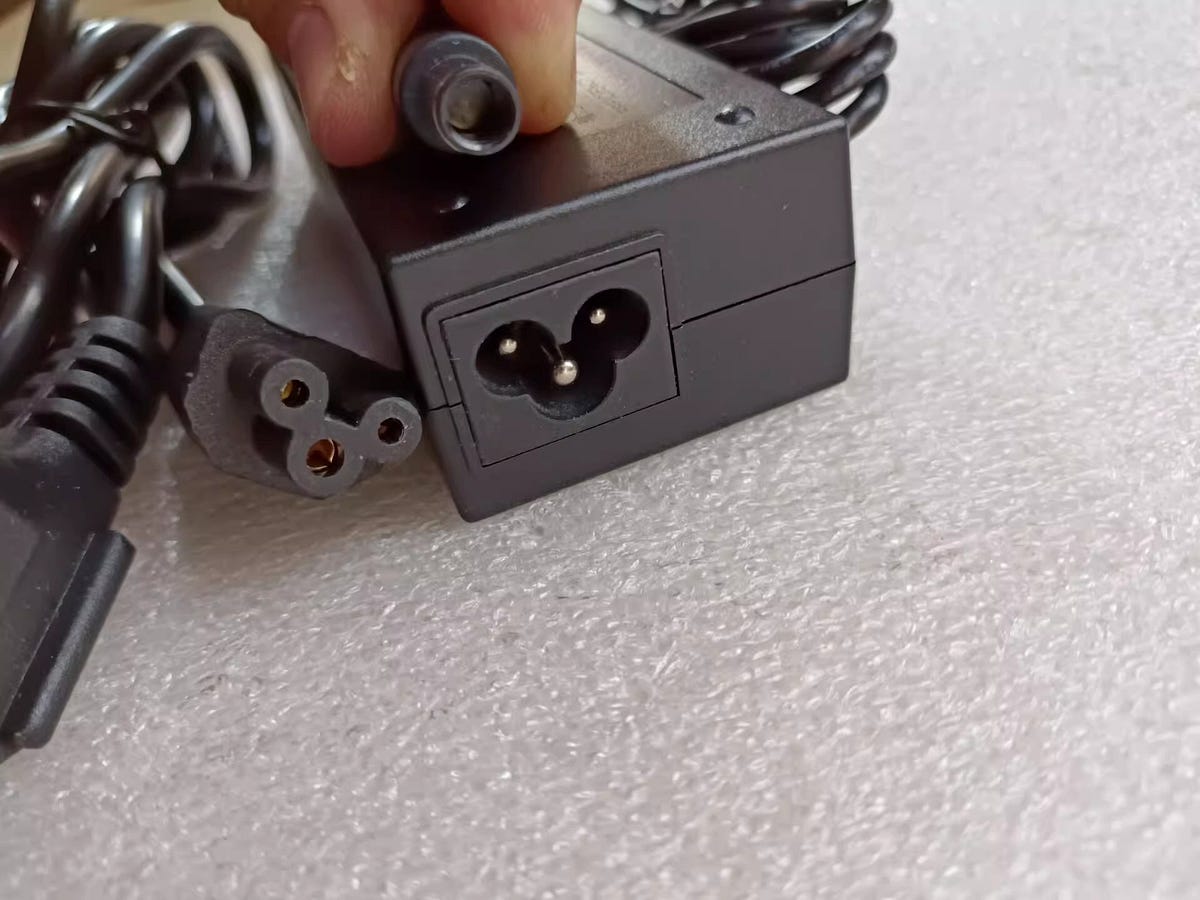 *Brand NEW* MOSO 19V 4.75A AC DC ADAPTHE MSA-Z4750IS19.0–90A-Q POWER ...