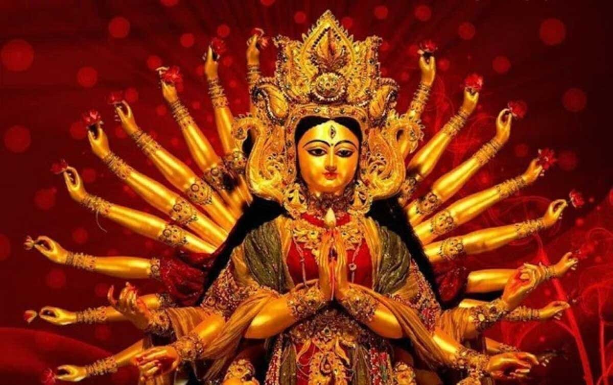 Shree Durga Chalisa का महत्व और पाठ करने की सही विधि