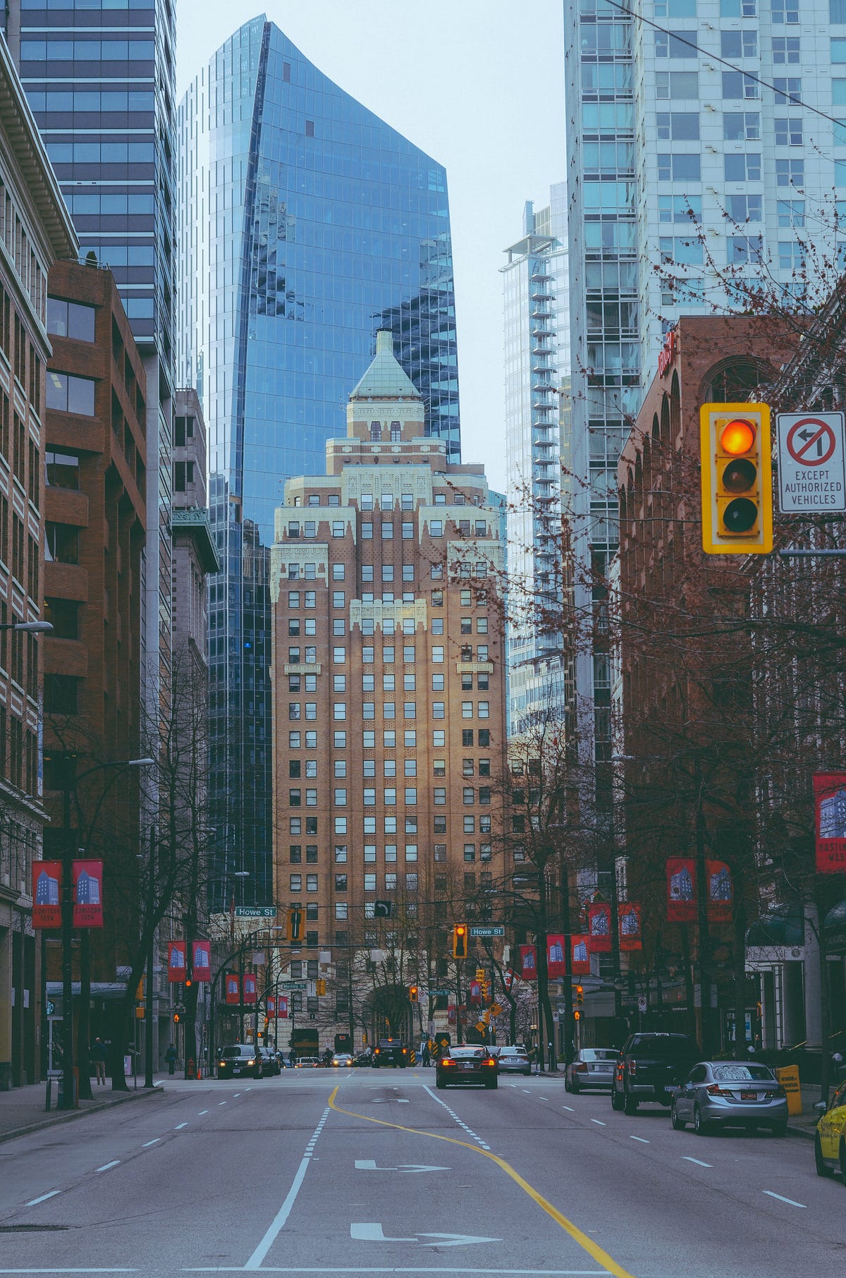 10-ways-gaslighting-can-sound-like-by-2bebetter-hello-love-jul