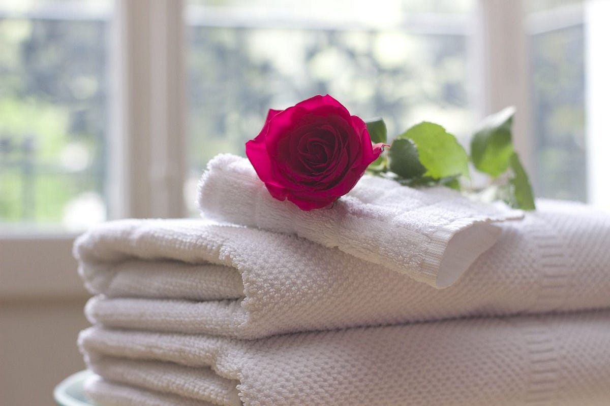 How often you should change your towels Basic cleaning tips by