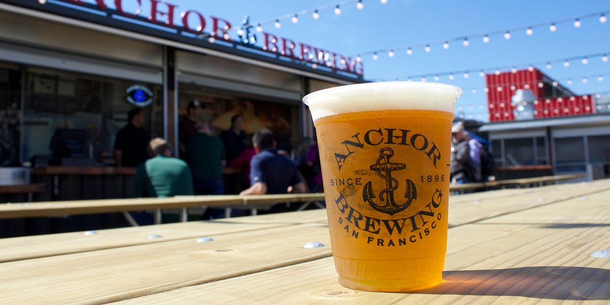 Everything You Need to Know About Your New Favorite Giants Pre-Game Spot, The Yard