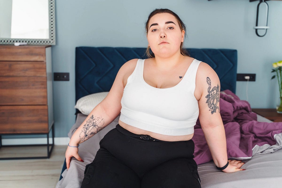 How to Choose the Best Chest Binder for Your Big Boobs by Kellymalea