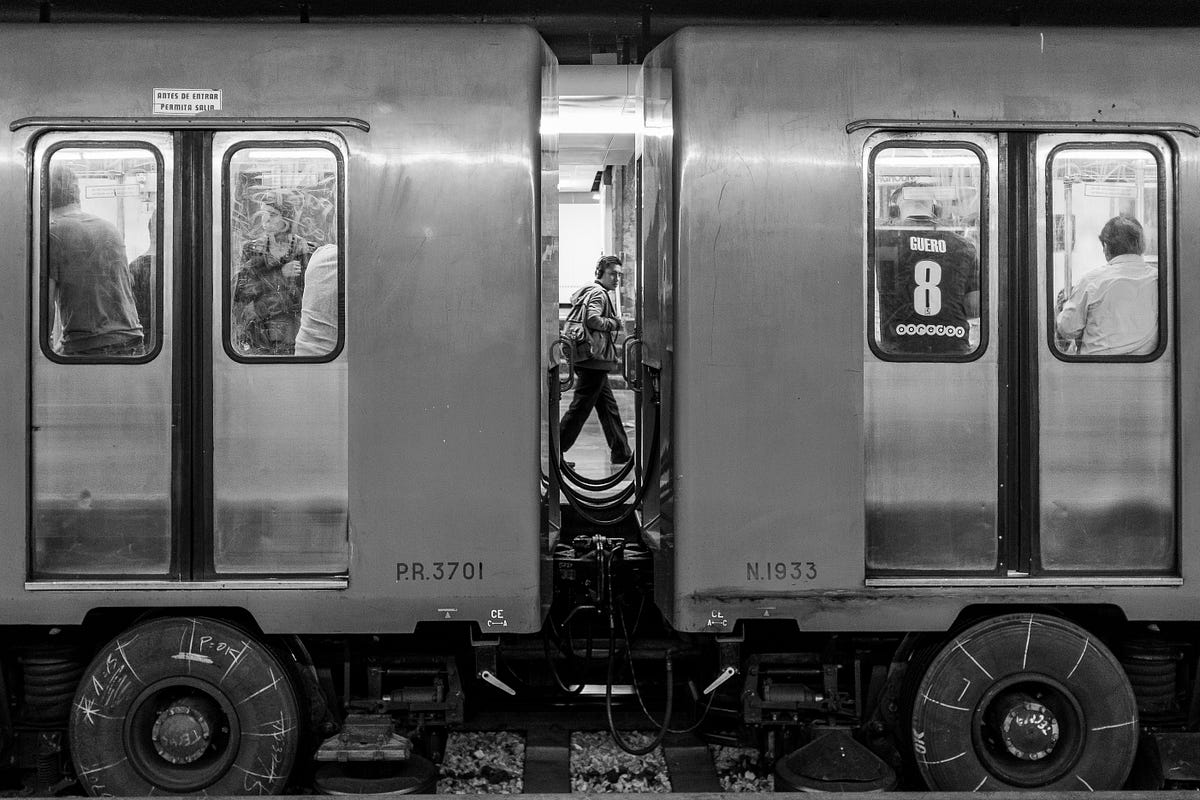 Yield! Yield! How Generators work in JavaScript. by Ashay Mandwarya 🖋