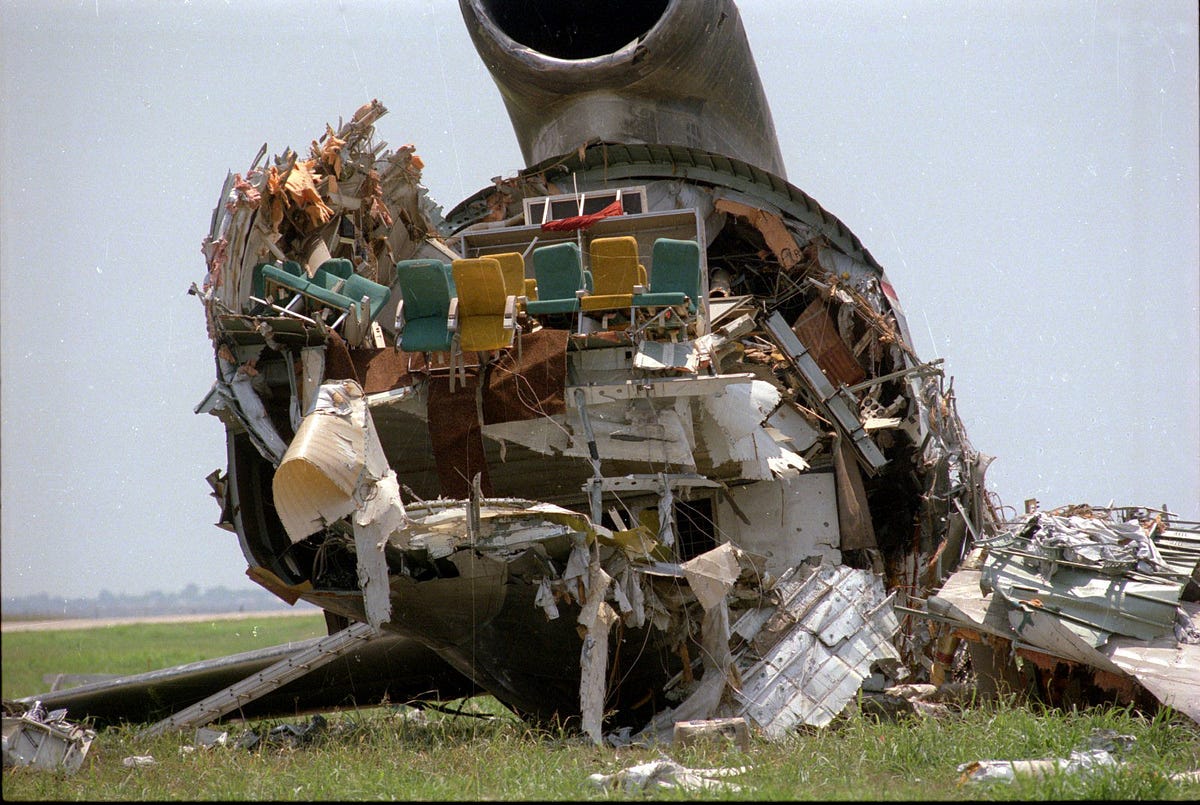 Water, Wind, and Fire The crash of Delta Air Lines flight 191 by