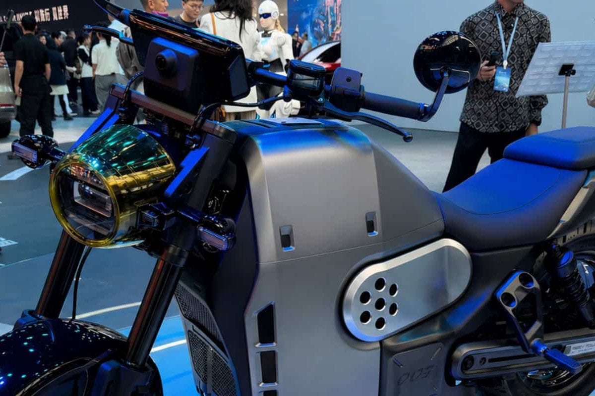 Chery, marca chinesa de carros, mostra uma moto elétrica com autonomia estendida a partir de…