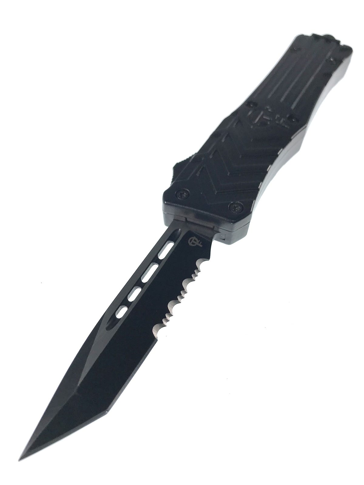 Top reasons to opt for OTF knives by Infinity Tactical Knives LLC