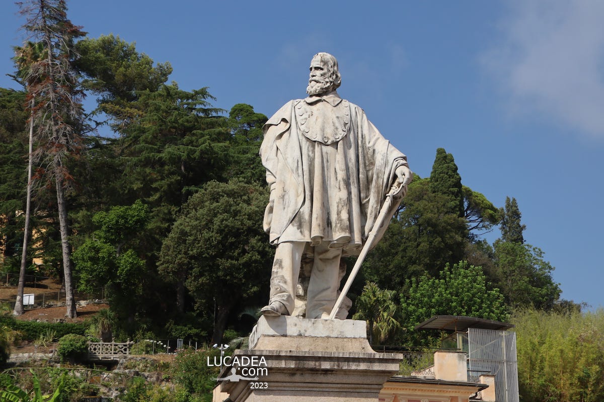 La statua di Giuseppe Garibaldi a Chiavari