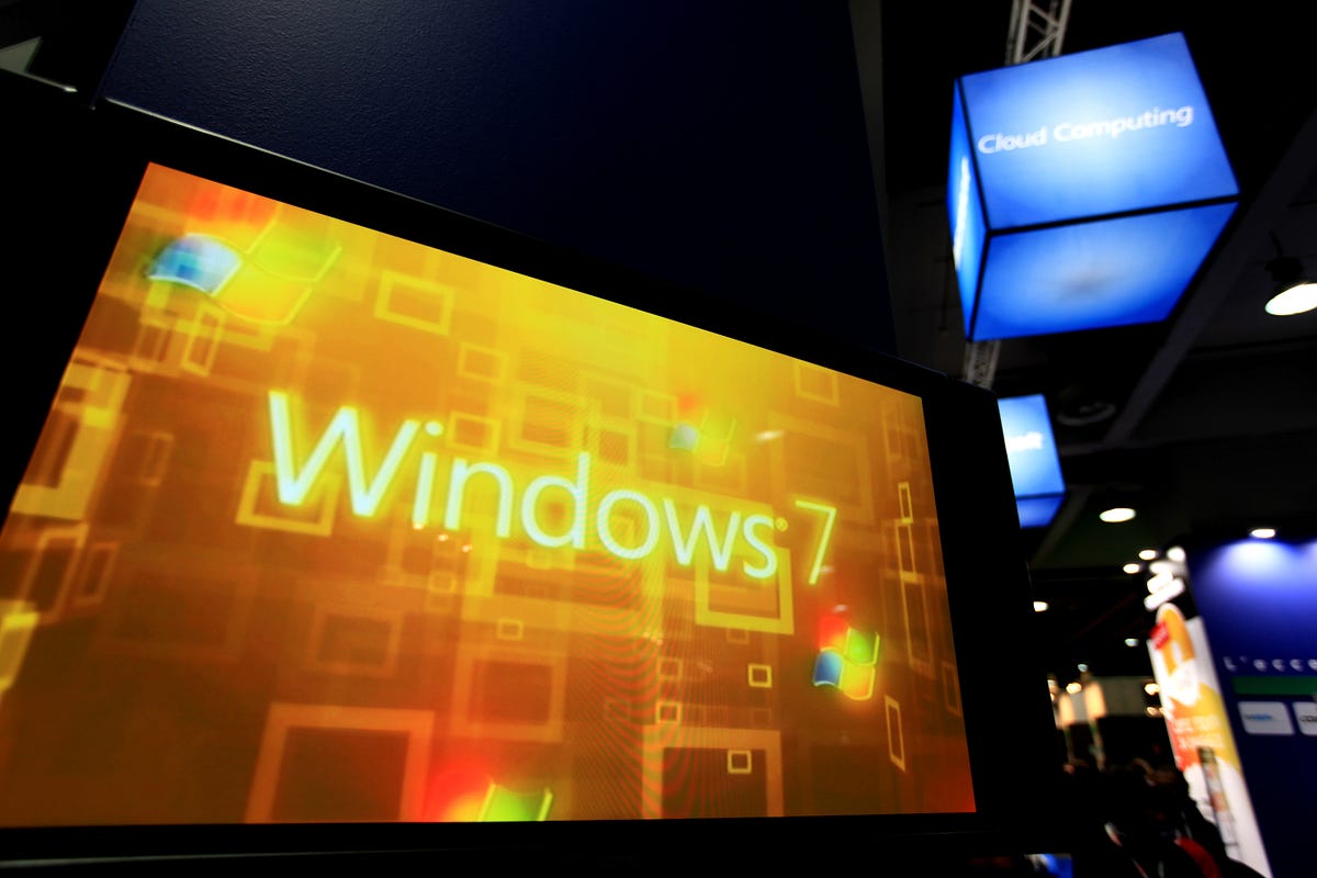 Windows 95 Turns 25 Years Old. Microsoft Windows, A Journey Through ...