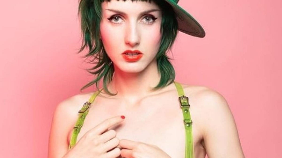 What online content producers need to learn from sex workers | by Ariel  Meadow Stallings | Medium