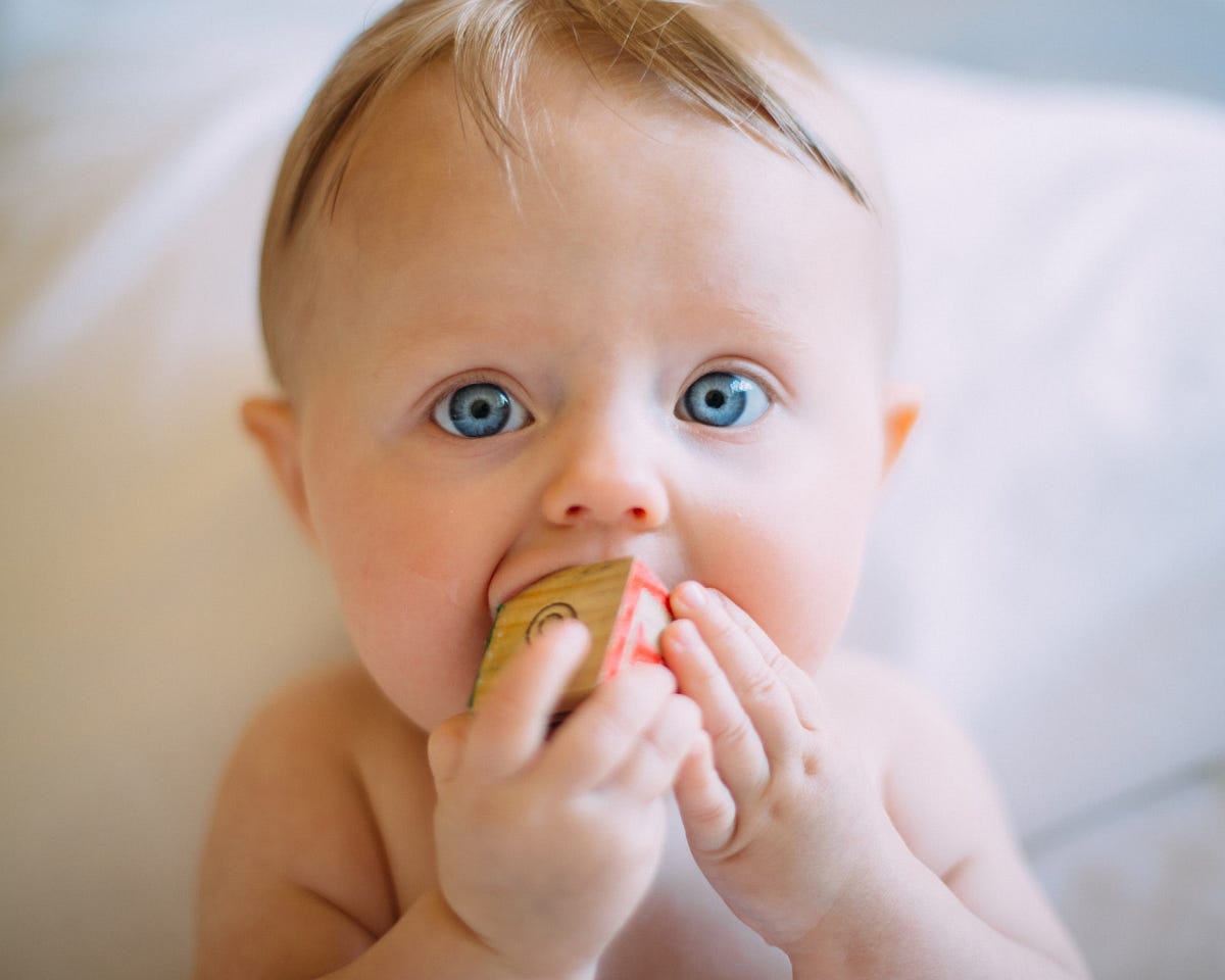 How to wrap a newborn ?. How to wrap a newborn ? Baby wrap… by Sight