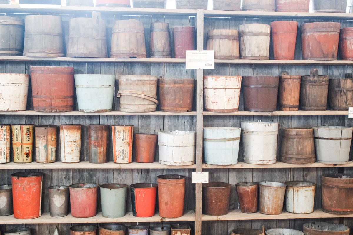 Enumeración de AWS S3 buckets con Sandcastle by Luis Ríos Medium