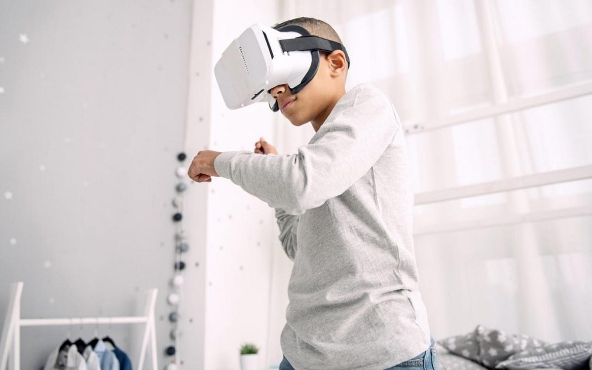 How to Teach Kids Coding Through Building Virtual Reality Games by