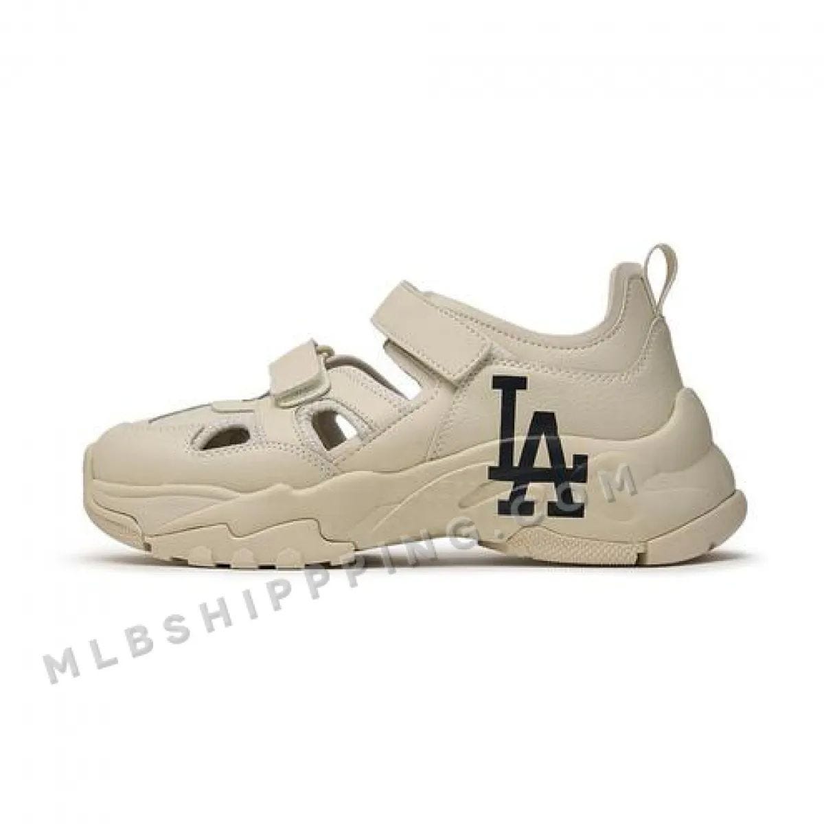 What Purses are Allowed at Dodger Stadium? by Kathleenmacdonaldxfxs