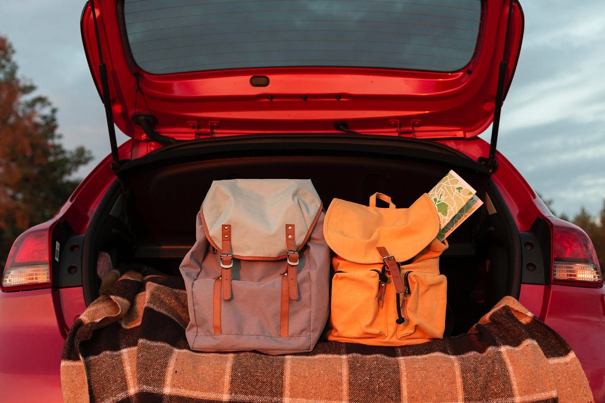Best Car Accessories in For Road Trips That You Can't Miss - Spinny