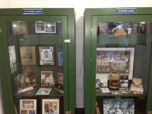 Hank Aaron's Childhood Home: A Glimpse into Baseball History