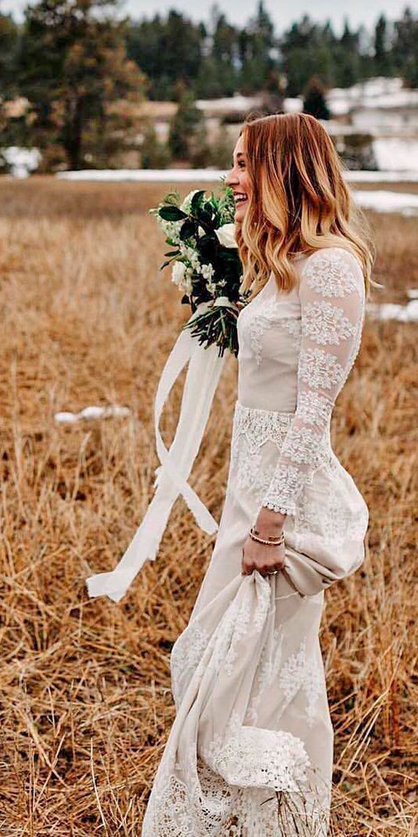 swan lace dress Swan Lace Dress main image 0
