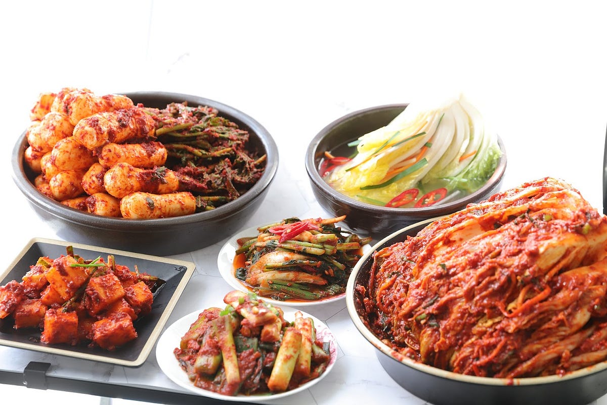 “Discovering the Flavors and Benefits of Traditional Korean Kimchi