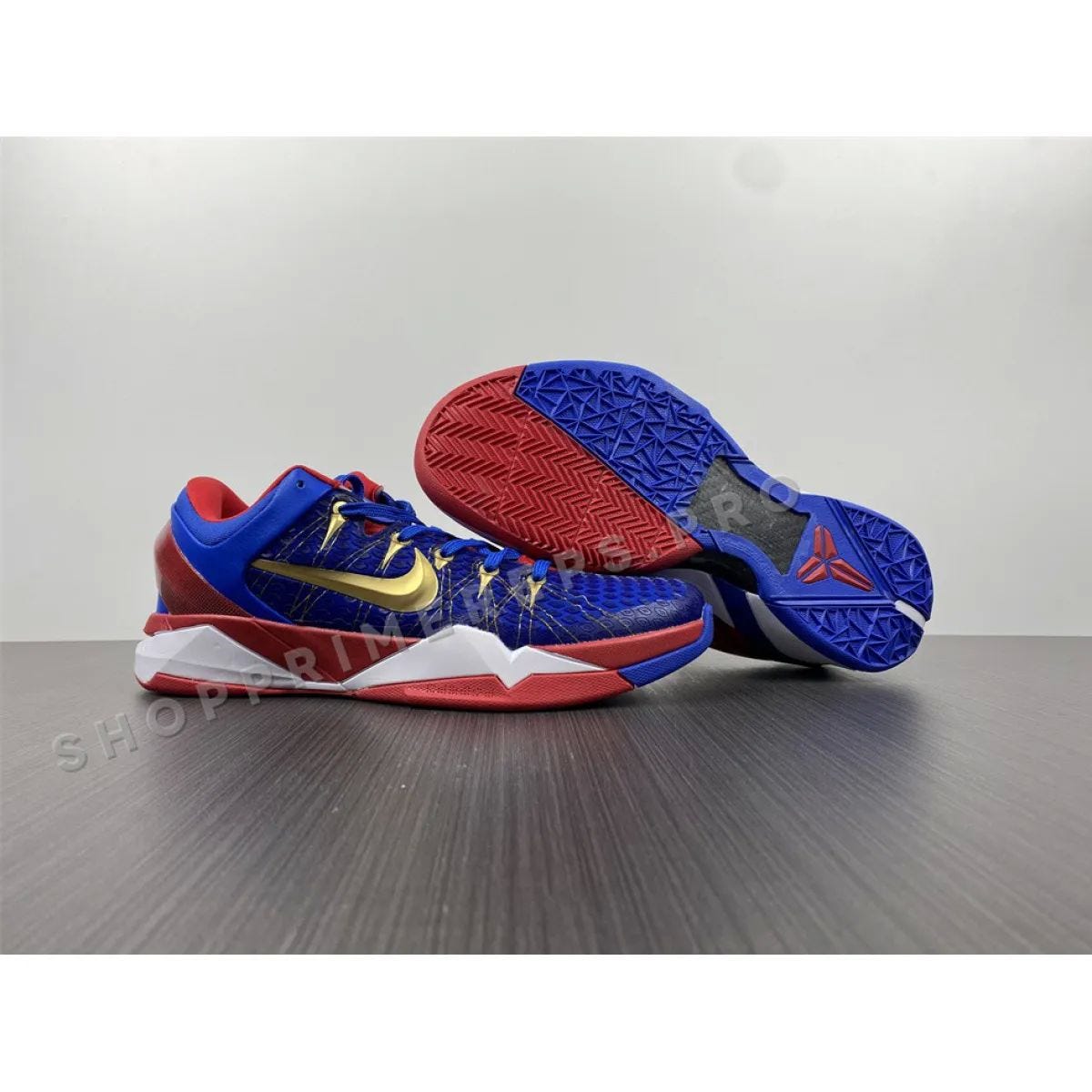 kobe's signature shoes