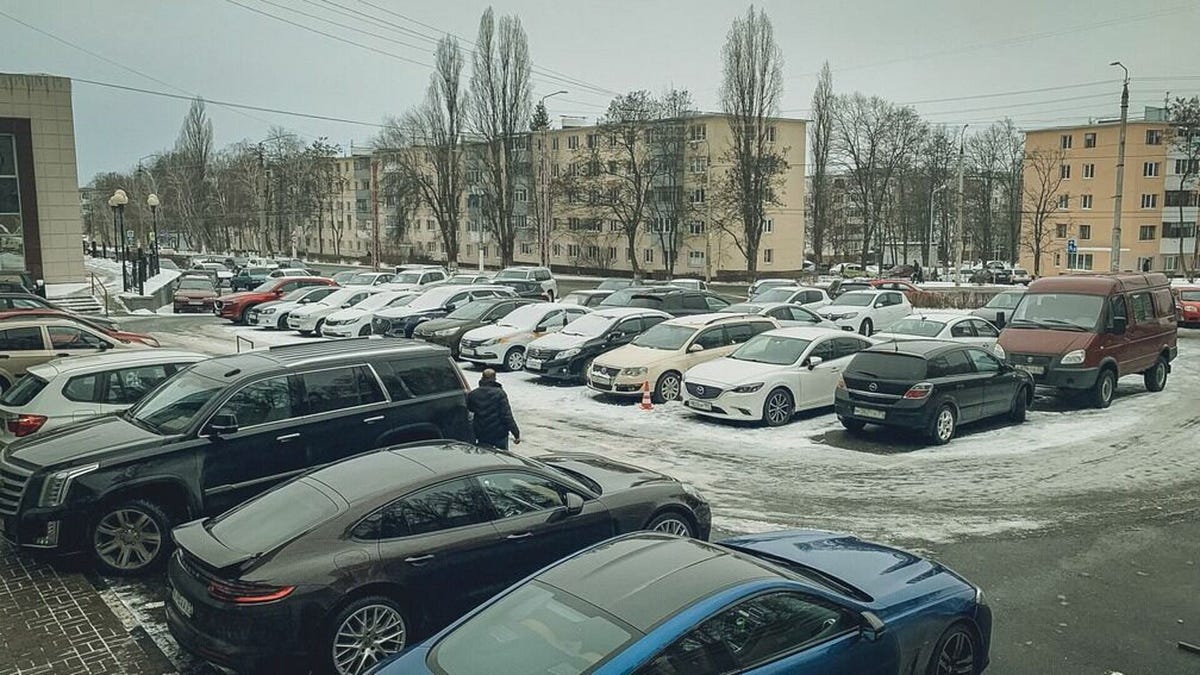 Последствия дефицита: цены на автомобили в Костроме взлетели до небес | by  Kostroma.News | Medium