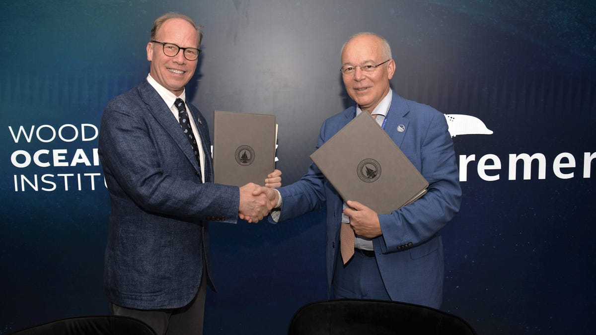 Woods Hole Oceanographic Institution and IFREMER renew their