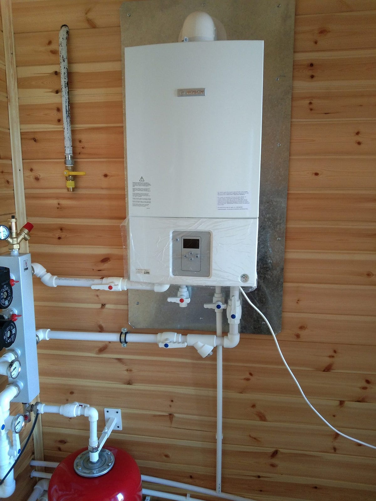 What is the cost to install a solar water heater? Combi Boiler Medium