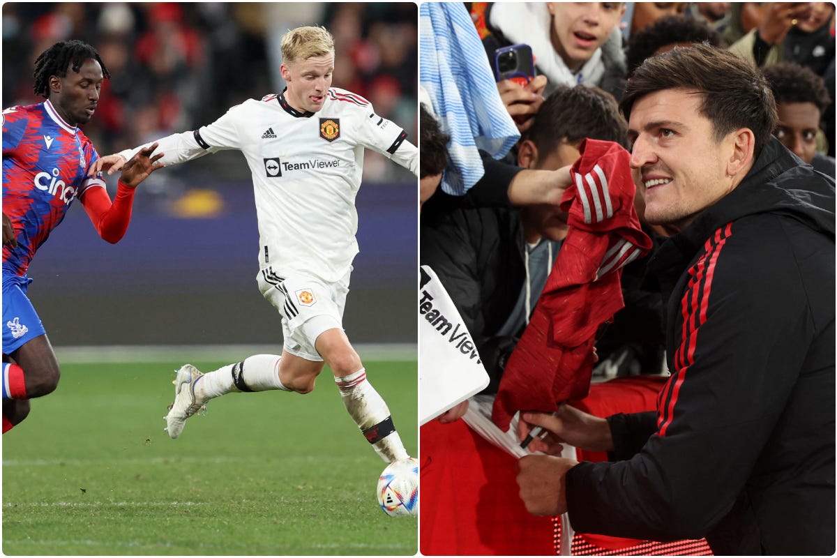 Van de Beek hails United captain for getting rid of boos in Melbourne