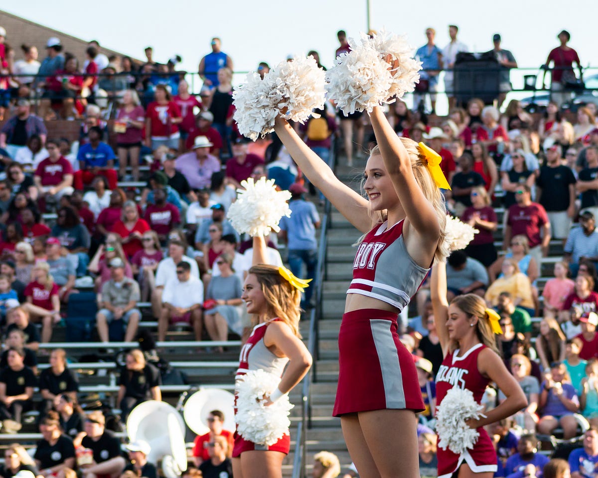 Giants Cheerleaders - Even if we don't have any is good to