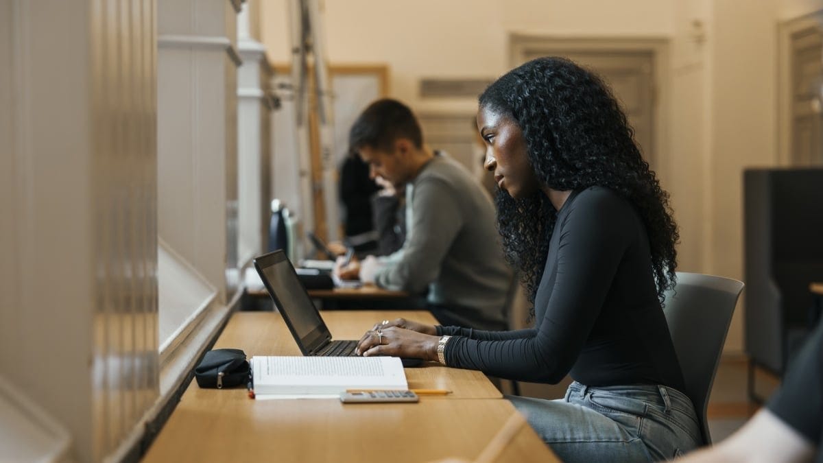 Faire aimer ton CV à l’IA sans tromper les recruteurs